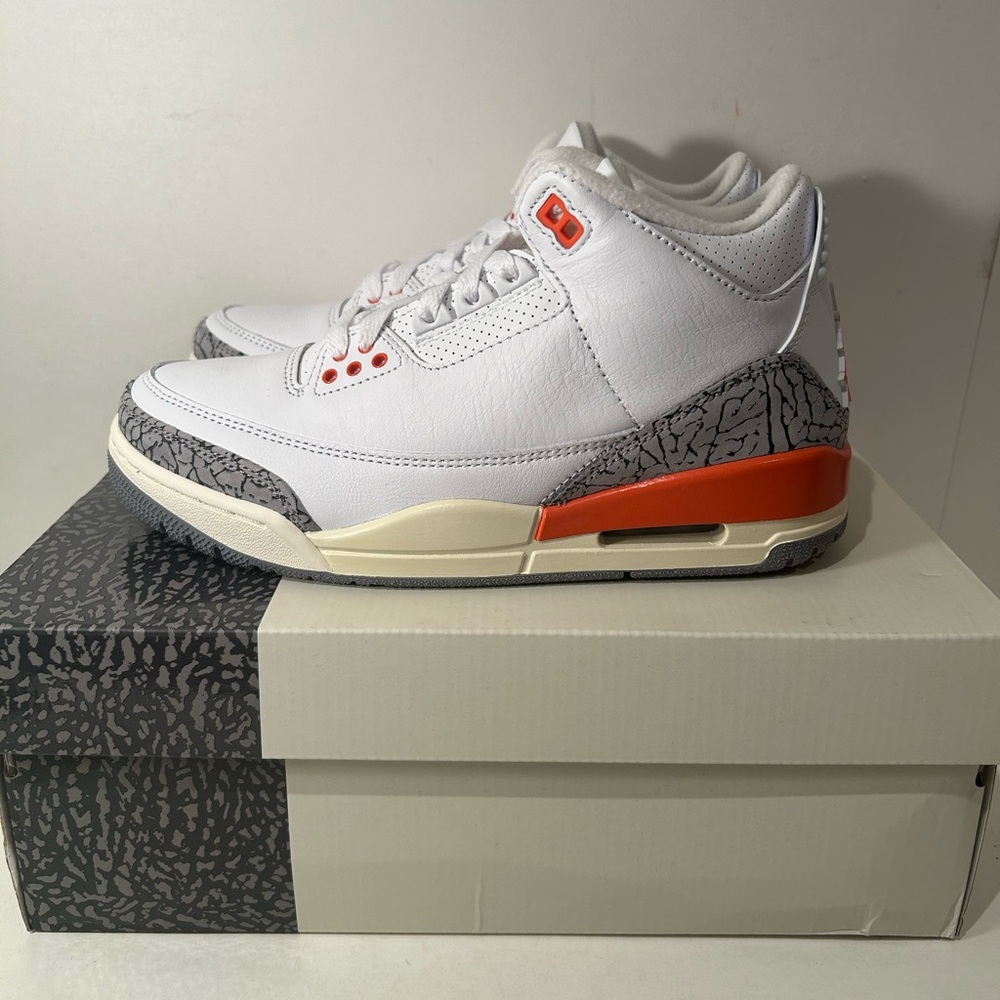 Jordan 3 Georgia Peach